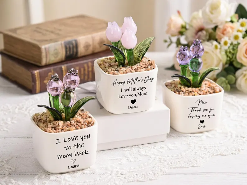 Glass Tulip Gift for Mom, Personalized Hand Blown Flower Pot, Mother's Day Gift, Custom Everlasting Floral Desk Decor