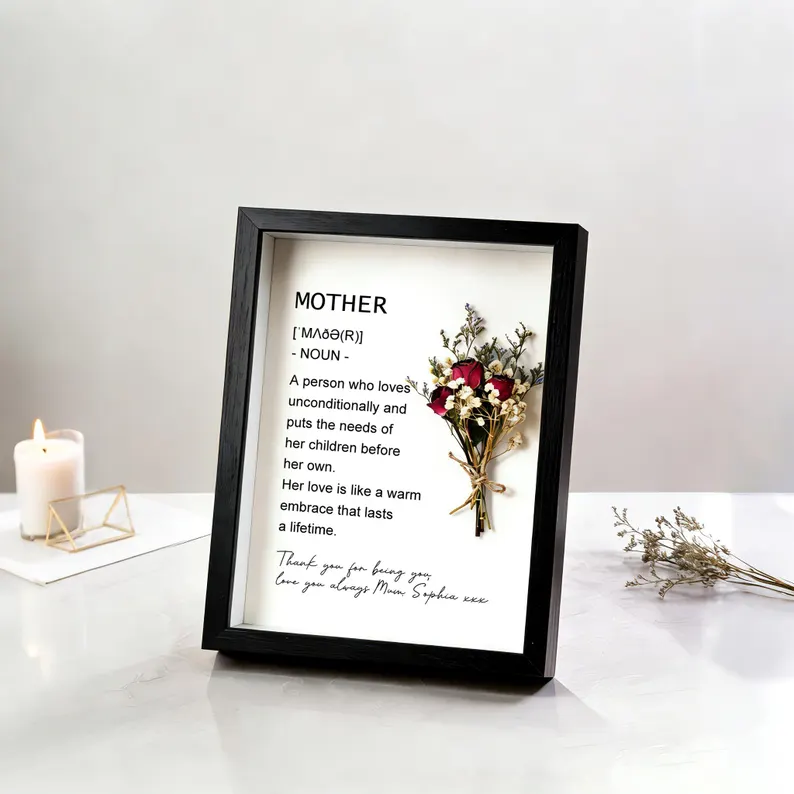 Personalized Mom Shadow Box Frame – Sentimental Mother’s Day Gift, Dried Flower Mom Keepsake