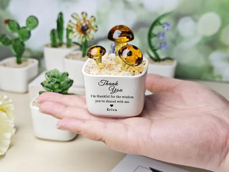 Personalized Glass Flower Pot – Teacher Gift, Graduation Present