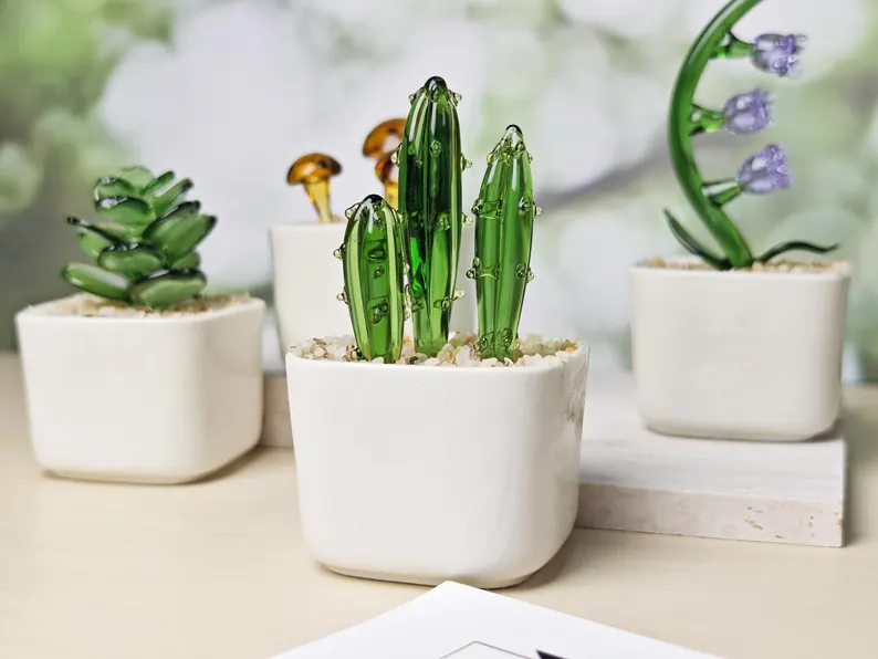 Personalized Glass Flower Pot – Teacher Gift, Graduation Present