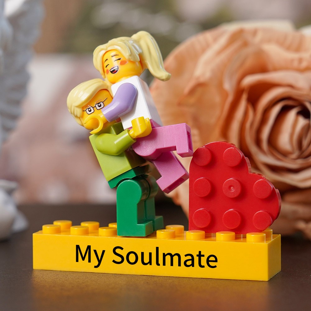 Valentine's Day Personalized Couple Figures - Custom Name Brick Display Gift