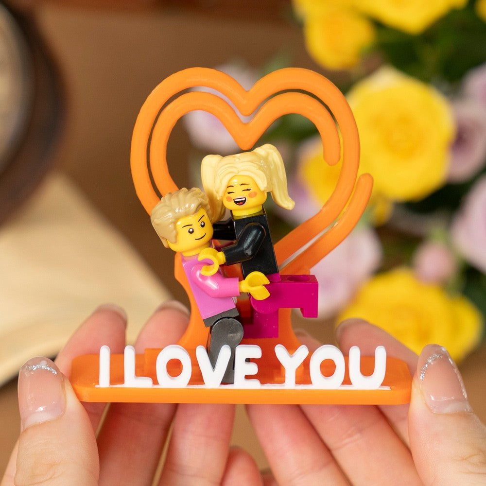 Personalized Couple Mini Figures with Names - Romantic Gift for Him & Her